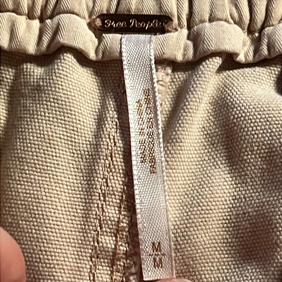 Free People Margate Pleated Trousers Pants Paperbag Waist Tan Md‎ casual lounge - Picture 6 of 9